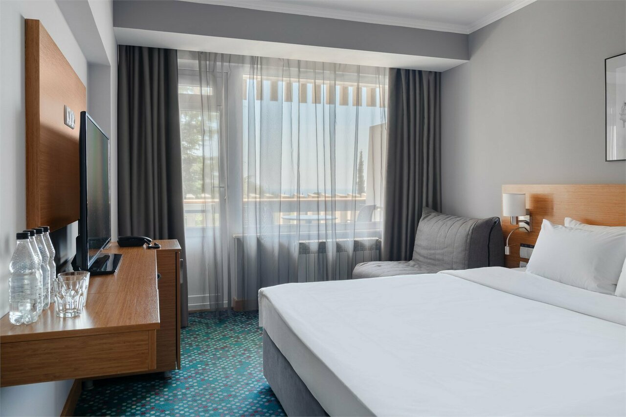 Гостиница Ялта-Интурист Ялта