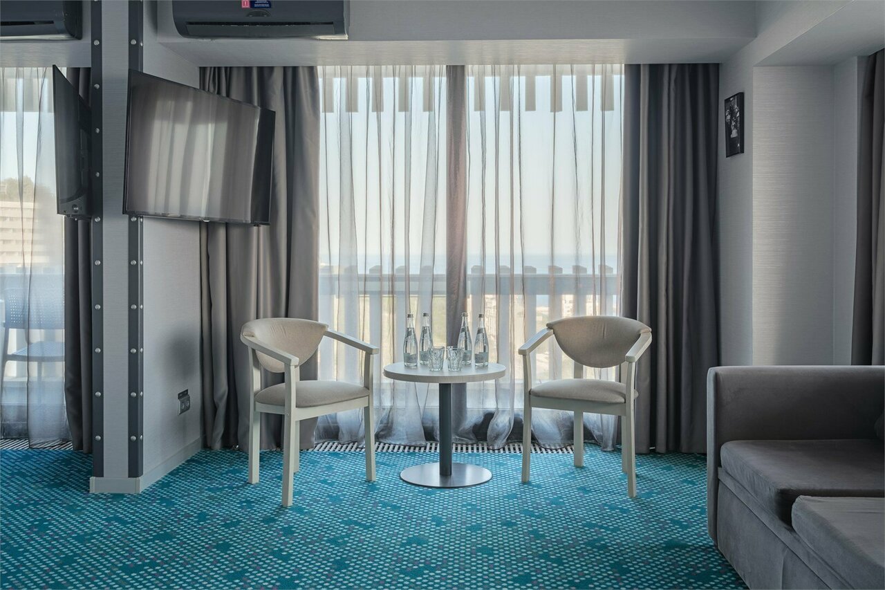 Гостиница Ялта-Интурист Ялта