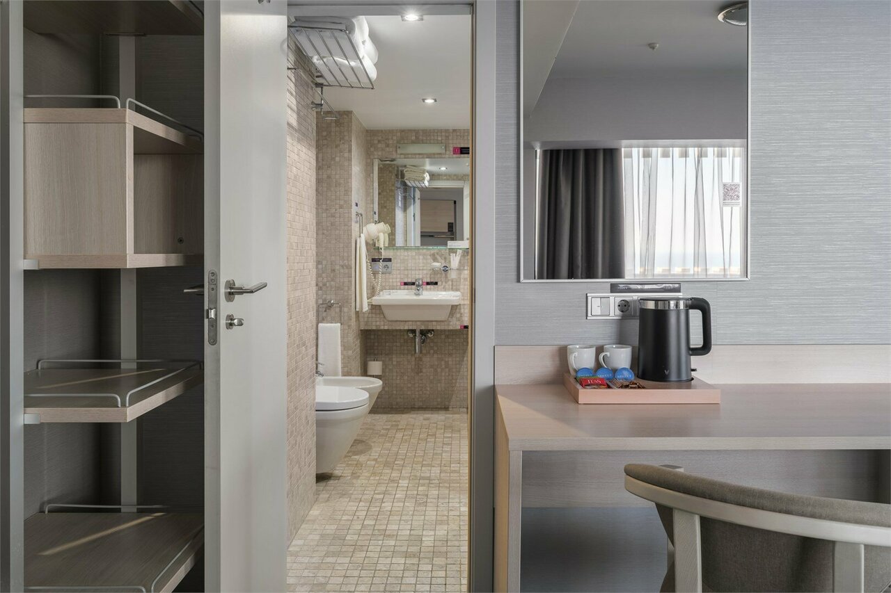 Гостиница Ялта-Интурист Ялта