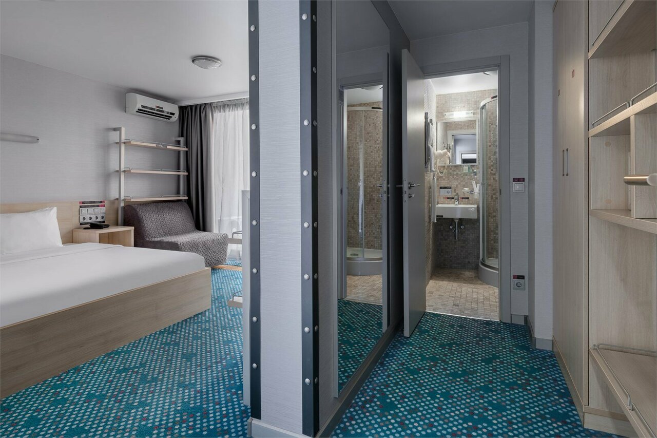 Гостиница Ялта-Интурист Ялта