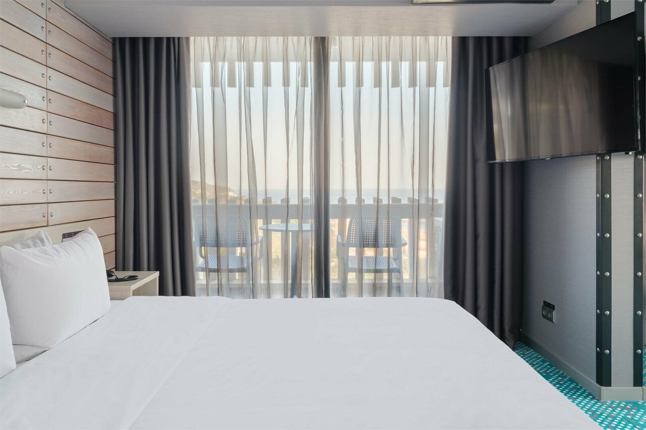 Гостиница Ялта-Интурист Ялта