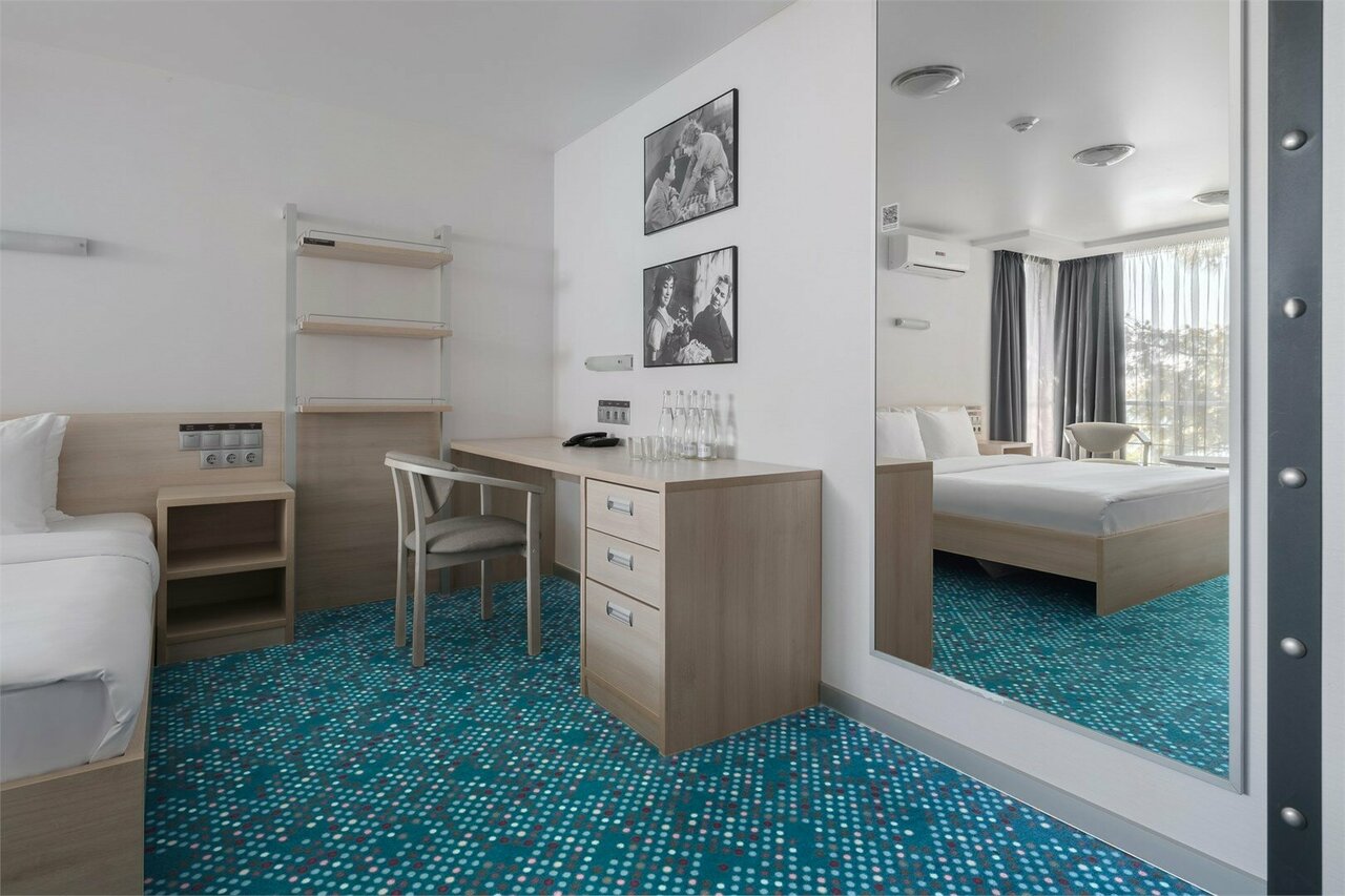 Гостиница Ялта-Интурист Ялта