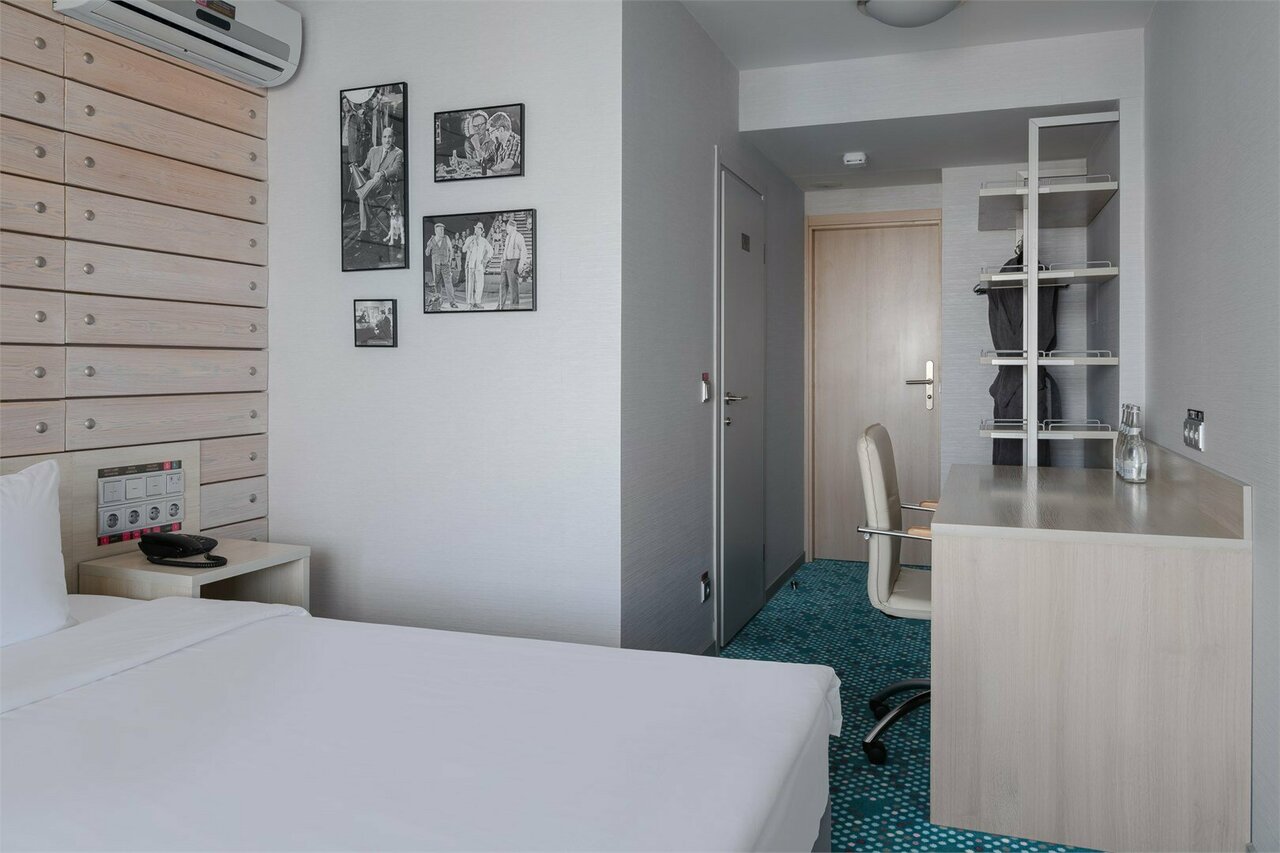 Гостиница Ялта-Интурист Ялта