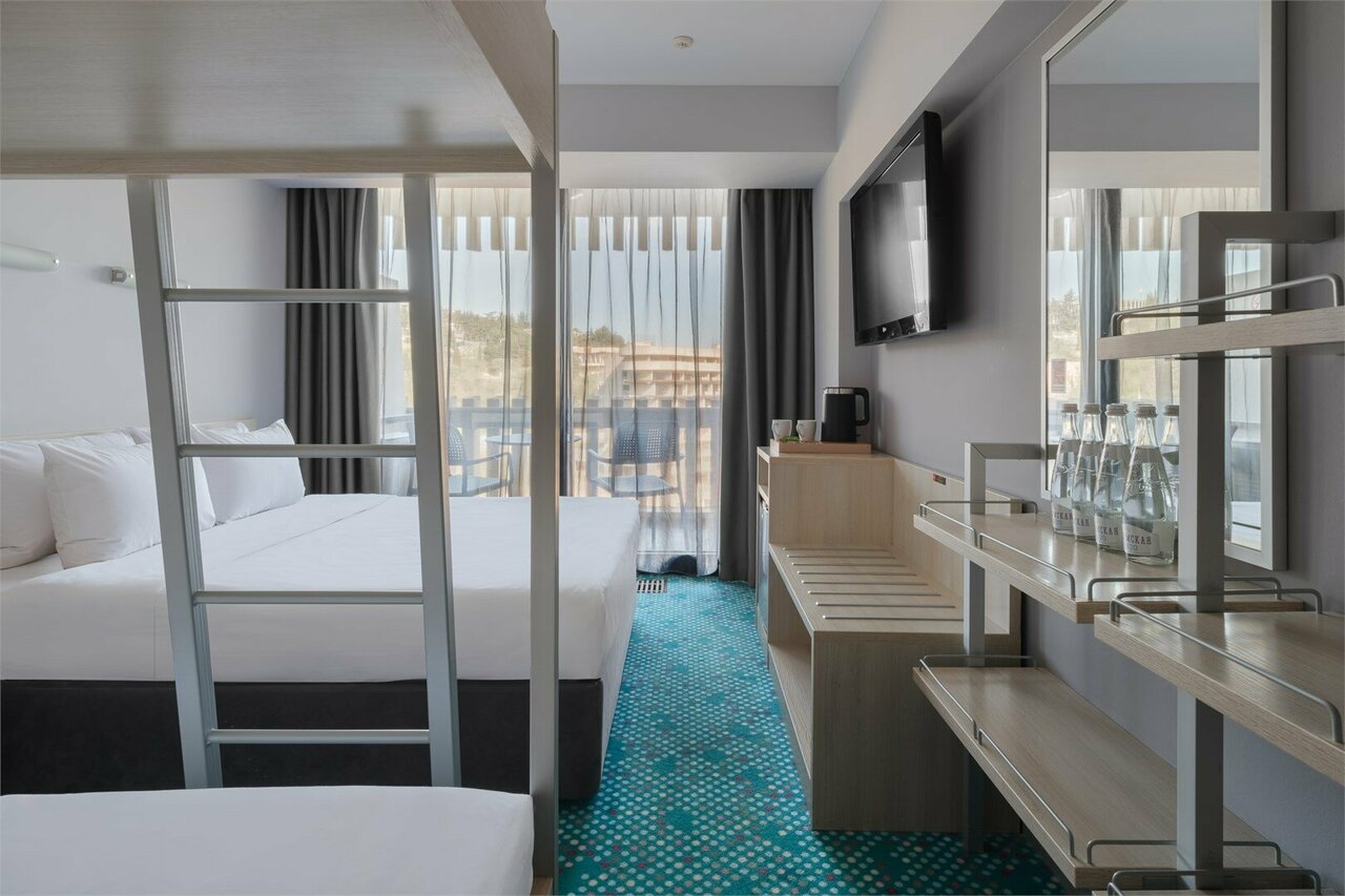 Гостиница Ялта-Интурист Ялта