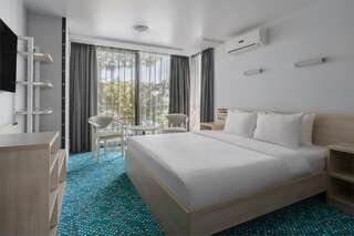 Гостиница Ялта-Интурист Ялта Апартаменты (GREEN PARK)-1