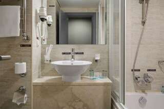 Гостиница Ялта-Интурист Ялта Стандарт с двумя односпальными кроватями (YALTA INTOURIST)-5