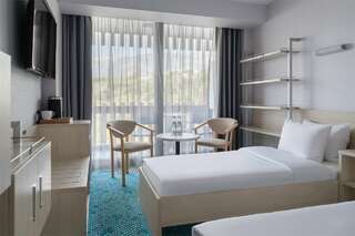 Гостиница Ялта-Интурист Ялта Стандарт улучшенный с двумя односпальными кроватями  (YALTA INTOURIST)-3